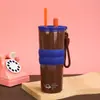 Taza Térmica Antideslizante de Silicona de Color Contrastante para Influencers 680ml Portátil de Mano con Popote Botella de Agua para Estudiantes Viajes al Aire Libre