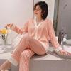 Pijama de seda gelada feminino primavera e outono novo estilo Chanel de manga comprida roupas para casa de seda gelada cardigan com decote em V simulação terno de seda