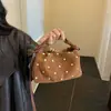 Bolsa de Mão Feminina Casual Versátil Elegante Nova Outono 2026 Bolinhas Fofa Textura Delicada Transversal Simples