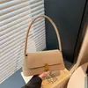 Bolso de axila retro para mujer 2026 Nuevo estilo Bolso de hombro casual Bolso tote casual de mano simple a la moda