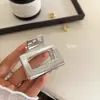 Pasador de Metal Cuadrado Simple Elegante Coreano para Mujer Pinza de Tiburón para el Cabello Adorno para la Cabeza de Otoño e Invierno con Diseño de Nicho