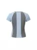 Camiseta Feminina Patchwork Estilo Americano Picante com Decote V e Manga Curta, Verão 2026, Slim Fit, Ajustada na Cintura, Inspirada em Jersey, Top com Design Único