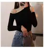 Estilo Coreano Primavera Novo Estilo Desejo Puro Design de Cintura Fina Gola Assimétrica Manga Longa Camiseta Hot Girl Ombro a Ombro para Mulheres Tendência