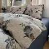 Conjunto de quatro peças vintage de linho cru Classe A, capa de edredom abotoada estilo madeira natural, roupa de cama respirável e seca de algodão e linho, disponível para dropshipping