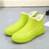 Botas de Lluvia de Moda Transfronterizas Estilo Coreano para Mujer, Impermeables y Antideslizantes, Zapatos de Agua de Celebridad de Internet, Zapatos de Goma de Caña Corta con Suela Gruesa, Resistentes al Desgaste y Cálidos