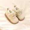 2026 Botas de Couro Princesa Infantis Outono Plus Veludo Acabamento em Renda para Meninas Sola Macia Calçados Casuais para Caminhada Botas Quentes