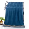 Toalla de Baño Grande de Algodón Puro para Comercio Exterior Transfronterizo con Rayas Horizontales y Satén de Colores, 70*140, Extra Grande, Venta al por Mayor desde Fabricante, Bordada, Súper Absorbente