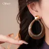 Pendientes de Resina con Diseño Hueco de Gota de Agua, Estilo Europeo y Americano Transfronterizo, Pendientes de Lujo Ligero de Gama Alta, Accesorios de Oreja Exagerados de Moda y Únicos para Mujeres