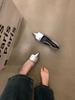 Documentário Gatinho Francês Sapatos Femininos 2024 Novo Alto Senso Bico Apontado Elegante Simples Vento Noturno Preto Sapatos de Barco