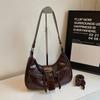 Dulce Chica Cool Spice Bolso Sobaco de Motocicleta Personalizado Bolso de Hombro de Moda para Mujer Otoño e Invierno 2024 Bolso Bandolera con Hebilla de Cinturón
