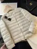 Otoño/Invierno 2026 Cuello Redondo Convertible en V Sencillo Versátil Color Sólido Ligero Cálido Corto Casual Chaqueta de Plumas Abrigo Corto