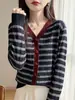 Cardigan de Punto Nuevo de Lana Fina con Cuello en V, Manga Larga, Botón de Corazón, Bloque de Color, Rayas, Top Holgado, Primavera y Otoño 2026