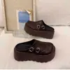 Nueva Colección Primavera/Verano 2026: Sandalias para Mujer Estilo Birkenstock, de Cuero, Suela Gruesa, que Aumentan la Altura, Punta Cerrada, Slip-On, para Estudiantes Bajitas