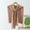 Chal tejido de hilo de mecha, adecuado para primavera, otoño e invierno, un cárdigan ligero de color liso, diseñado para llevar sobre una chaqueta, y una bufanda de cuello falso anudada para otoño