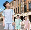 Traje Deportivo Fresco y Transpirable para Niños, Seda de Hielo Secado Rápido Estilo Verano Delgado Protección Solar UPF50+ Manga Corta Pantalones Cortos para Niños y Niñas