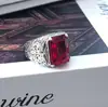 Anillo Nuevo de Plata Personalidad Moda Europeo y Americano Creativo Incrustado Cuadrado Zircón Rojo Anillo de Cita para Hombre