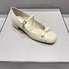 Sapatilhas de Ballet Estilo Fada Francesa 2026 Novo Modelo de Verão Sapatos Mary Jane com Laço de Fita de Uma Tira com Salto Grosso e Bico Baixo