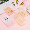 Espejo pequeño portátil estilo dibujos animados con peine, espejo de maquillaje, juego de dos piezas, espejo de maquillaje de regalo