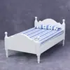 [Oferta especial] 1:12 Casa de Muñecas Casa de Muñecas Modelo de Muebles Mini Escena de Dormitorio Cama Individual Blanca