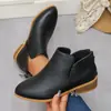 Botas de cuero de tacón grueso para talla grande, adelgazantes, con cremallera trasera, estilo europeo y americano, color liso, botines para mujer, botines cortos de cuero con punta