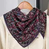 Pañuelo Cuadrado Pequeño de Lino Rojo Carruaje 70 Para Mujer Estilo Coreano Versátil Primavera y Otoño Delgado Profesional Pañuelo de Azafata