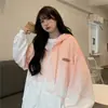 Abrigo degradado mujer suelto estilo coreano 2023 nuevo primavera y verano diseño versátil sentido de diseño nicho uniforme de béisbol moda ins