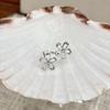 Anillo de Flor Hueca Dulce para Mujer, Anillo Abierto Exquisito Irregular Escalado Brillante, Tendencia Popular de Anillo para Dedo Índice