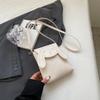 Bolsa de mensageiro retrô francês para mulheres 2023 novo outono e inverno textura pequena quadrado saco casual bolsa de ombro all-match bolsa de telefone