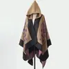 Nuevo Chal de Punto para Otoño e Invierno con Sombrero de Viaje, Capa con Capucha de Moda para Mujer, Transfronterizo Amazon