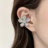 Aretes Florales Transfronterizos Europeos y Americanos, Nuevos Modelos Populares, Lujo Ligero, Moda de Gama Alta, Diseño de Nicho Retro, Sensación de Alta Gama