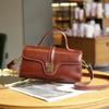 Bolsa Transversal de Couro Genuíno Nova da Primavera 2026 Moda Versátil Couro Bovino de Primeira Camada Alça Larga Bolsa Casual Feminina