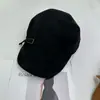 Gorra de Viuda Retro Japonesa de Nicho para Mujer Otoño Protección Solar Visera Adelgazante Facial Versátil Suede Felpa Gorra de Viuda