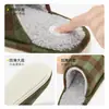 Pantuflas de Algodón a Cuadros Retro para Mujer, Otoño e Invierno, Calientes con Felpa Adicional, Ropa de Casa para Parejas, Suela Suave, Antideslizantes, Antibacterianas para el Suelo