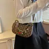 Bolsa de Braço para Mulheres 2026 Nova Tendência Verão de Alta Qualidade Luxo Leve Nicho para o Dia a Dia Bolsa de Ombro Transversal Pequena Quadrada