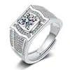 Moda Viral de TikTok Anillo Cuadrado de Diamantes Generoso para Hombre Anillo de Celebridad de Internet para Hombre Grupo con Brillo Estelar Personas a la Moda