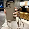 Nueva Funda para Teléfono con Cordón de Arena Diamantada Adecuada para Apple 16Promax Correa Cruzada 14 Moderna 12 Agujero Fino 17
