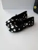 Sapatos Mary Jane Retro Francês de Bolinhas com Salto Baixo para Mulheres, Bico Redondo, Fivela de Uma Tira, Sapatos Individuais de Solado Macio, Sapatos Rasos Versáteis