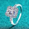 Anillo de Plata de Ley S925 con Moissanita Xindeyi para Mujer, Anillo Cuadrado Geométrico Biselado, Hermoso y Exquisito con un Toque de Lujo