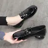 Nuevos Zapatos de Otoño para Mujer 2026: Mocasines de Piel Brillante de Tacón Medio, Mocasines de Tacón Grueso para Mujer, Zapatos Pequeños de Cuero Suave Estilo Británico de Otoño