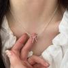 Colar Doce Amor para Mulheres 2024 Novo Estilo Quente Simples Acessível Luxo Elegante Alta Qualidade Corrente para Clavícula Versátil Colar de Pescoço