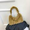 Bolsa de Moda Nova Outono e Inverno Coreana Transfronteiriça Bolsa de Ombro de Pelúcia Design de Nicho Bolsa Feminina Tendência Cor Sólida Bolsa de Axila