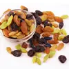 Uvas Passas de Quatro Cores Especiais de Xinjiang Atacado Entrega 500g Uvas Passas Mistas Verdes Fragrantes de Currant Preto de Turpan