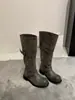 Botas de cano alto para panturrilha larga, design de nicho estilo coreano, novo modelo primavera-verão 2026, bico redondo, cano alto, emagrecedoras, para montaria
