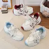 Zapatos Dad para Niñas 2026 Primavera Nuevo Modelo Zapatillas Blancas de Malla Transpirable para Niñas Mayores con Suelas Suaves