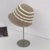 Sombrero de Pescador de Punto Retro Rayado Estilo Japonés para Mujer, Cálido Versátil para Otoño e Invierno, Sombrero de Cubo de Ala Ancha para Adelgazar la Cara