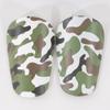 Mini espinilleras de fútbol seleccionadas cuidadosamente para adultos, equipo de protección deportiva tipo inserto engrosado de camuflaje