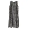 Vestido Chaleco Holgado Sin Mangas a Cuadros Blanco y Negro Original Coreano de Verano para Mujer 2026