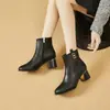 Outono Inverno 2026 Nova Moda Casual de Comércio Exterior Botas Curtas Versátil Salto Bloco Salto Médio Salto Alto Sapatos Botas Versáteis Transfronteiriço