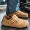 Zapatos slip-on de gamuza para hombre estilo Birkenstock, cobertura total, de doble uso para jóvenes profesionales, zapatos casuales de moda