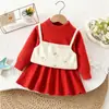 Conjunto de Suéter Infantil, Saia de Tricô Falsa de Três Peças, Nova Moda Outono/Inverno Estilo Coreano Saia Suéter Elegante para Meninas, Vestido Princesa
